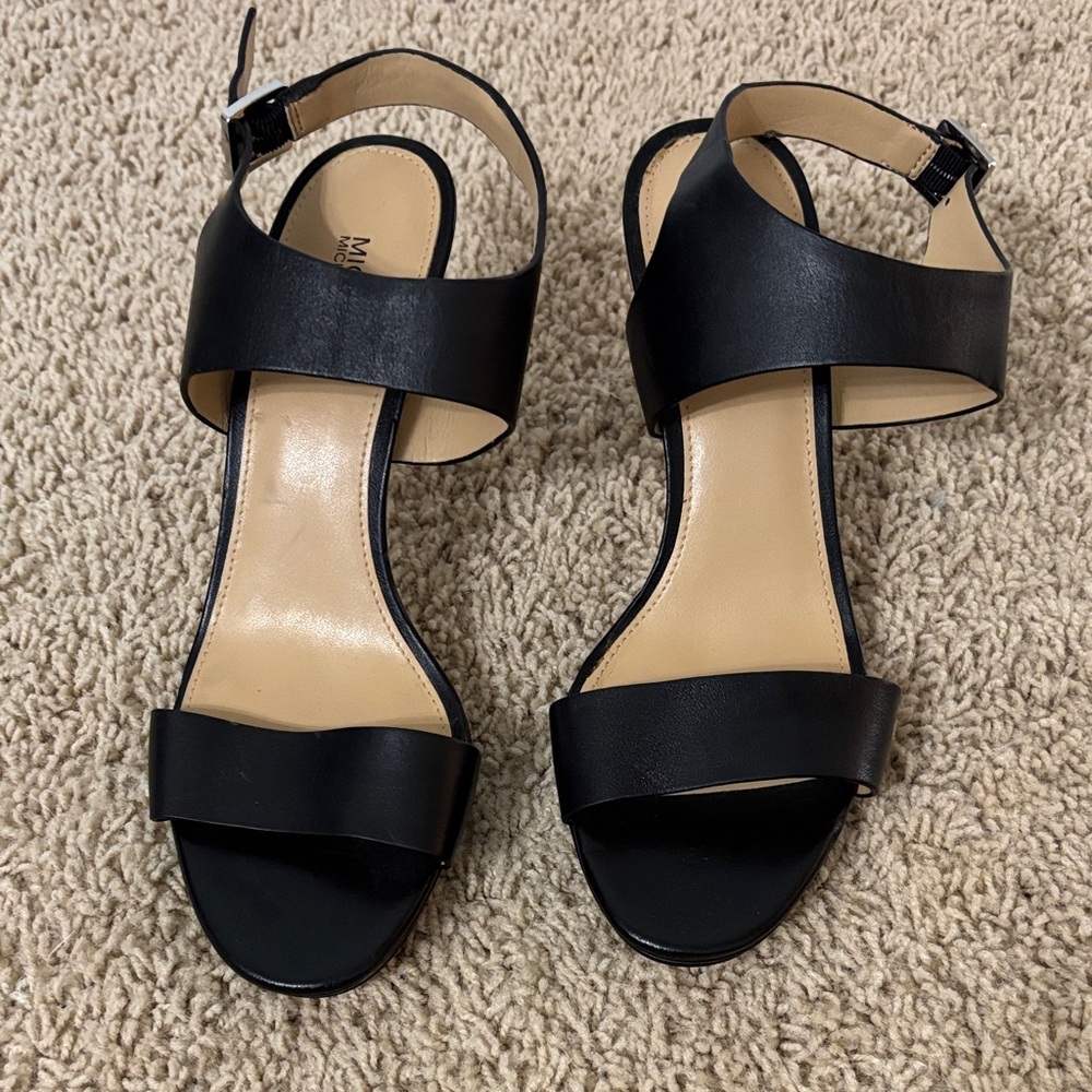Michael Kors Black Women's Sandals size 8M